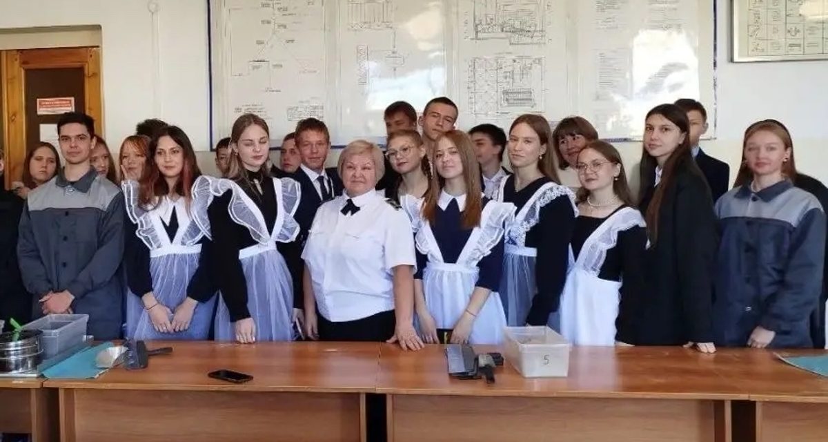 Школьники Забайкалья смогут получить первую профессию параллельно с учёбой